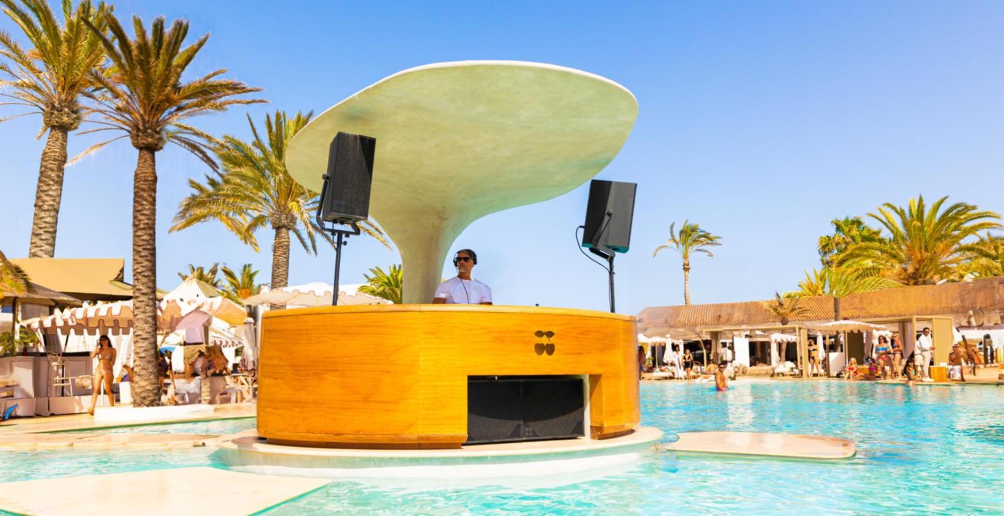 Destino Pacha Ibiza Hotel 5*