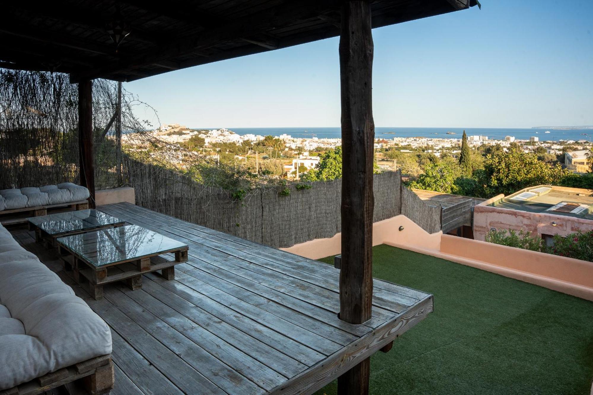 Calyssa Luxury Near Center Villa *