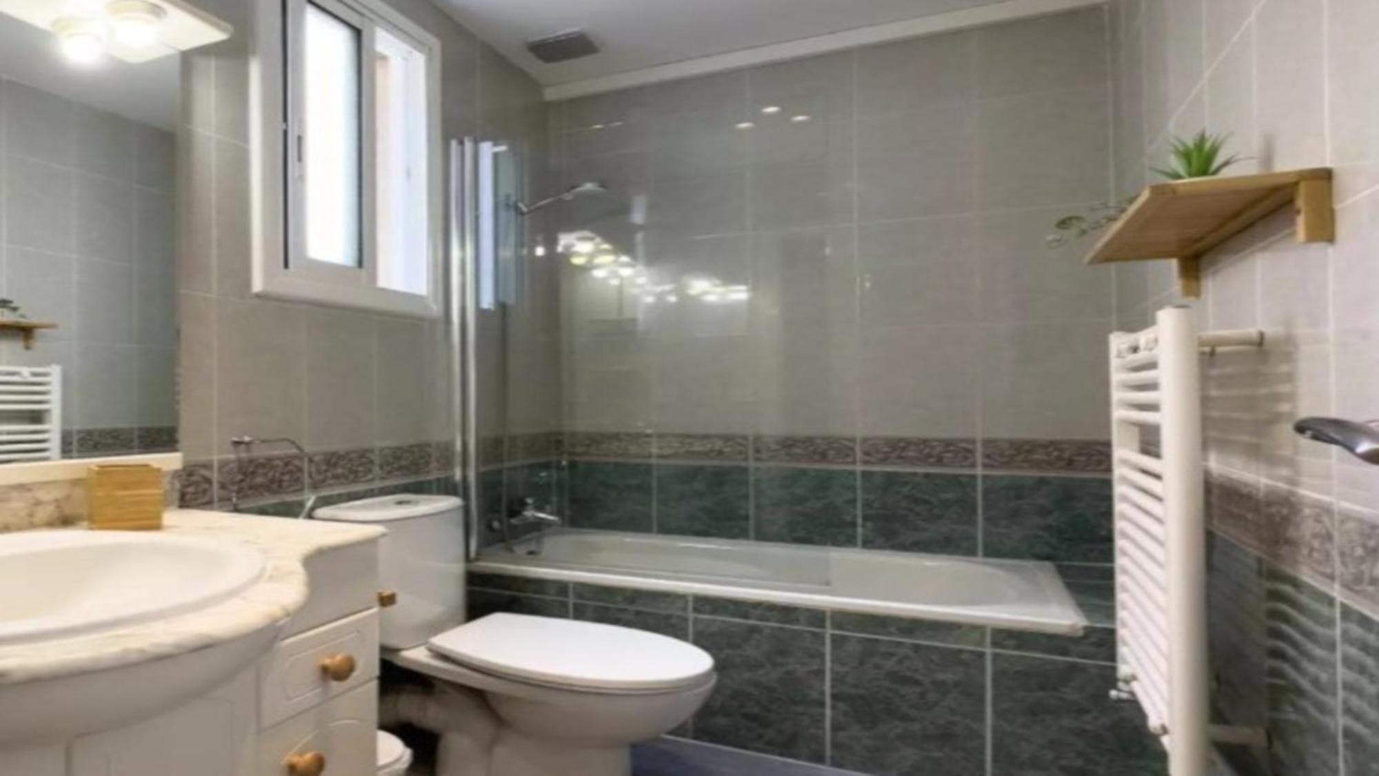 New In Carrer D'algarb Apartment