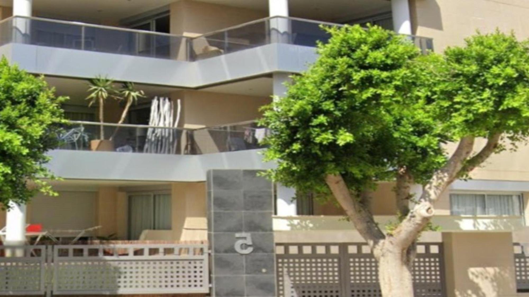 New In Carrer D'algarb Apartment
