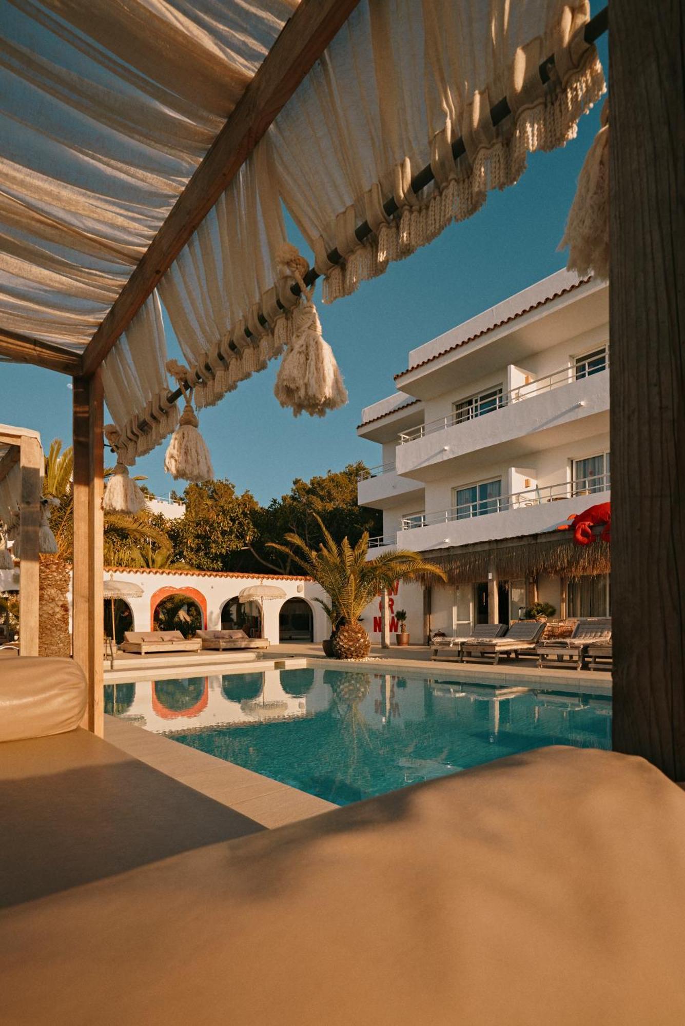 Aparthotel Sunset Oasis Ibiza Adults Only - New 2025 *