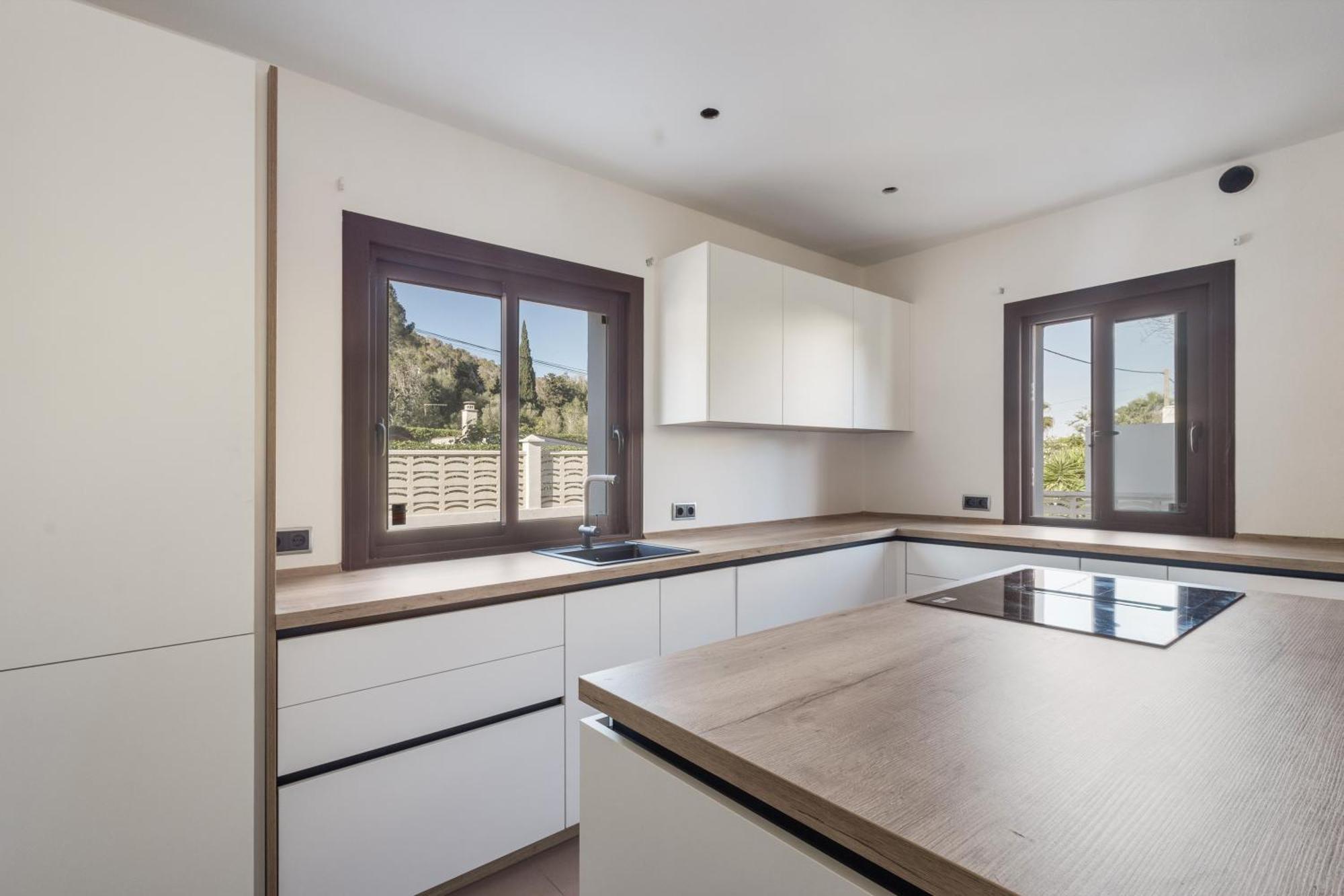 Villa Retreats Santa Eularia des Riu