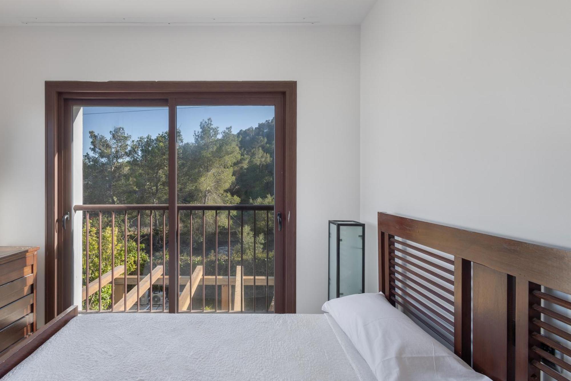 Villa Retreats Santa Eularia des Riu