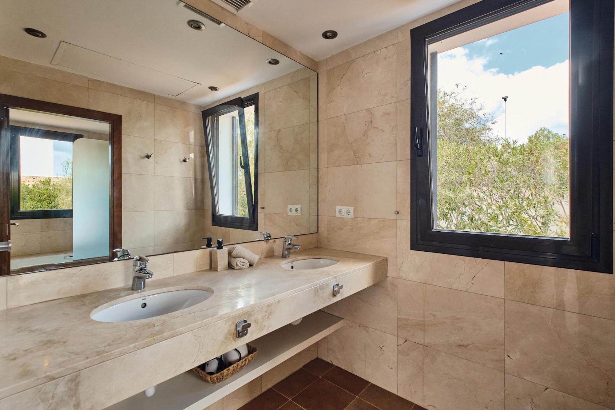 Luxe Met Privezwembad - Sant Antoni View - Oasis *