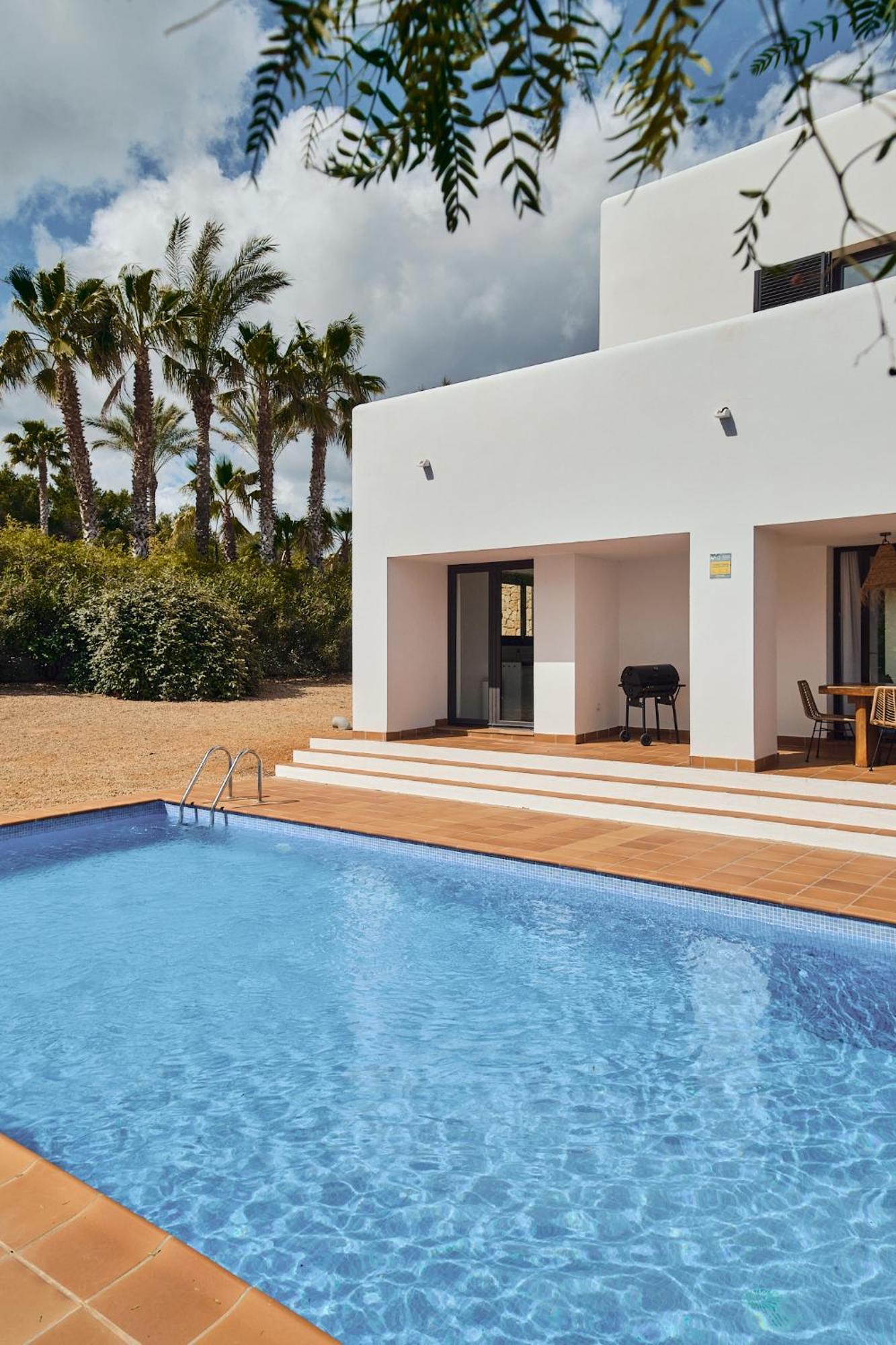 Luxe Met Privezwembad - Sant Antoni View - Oasis