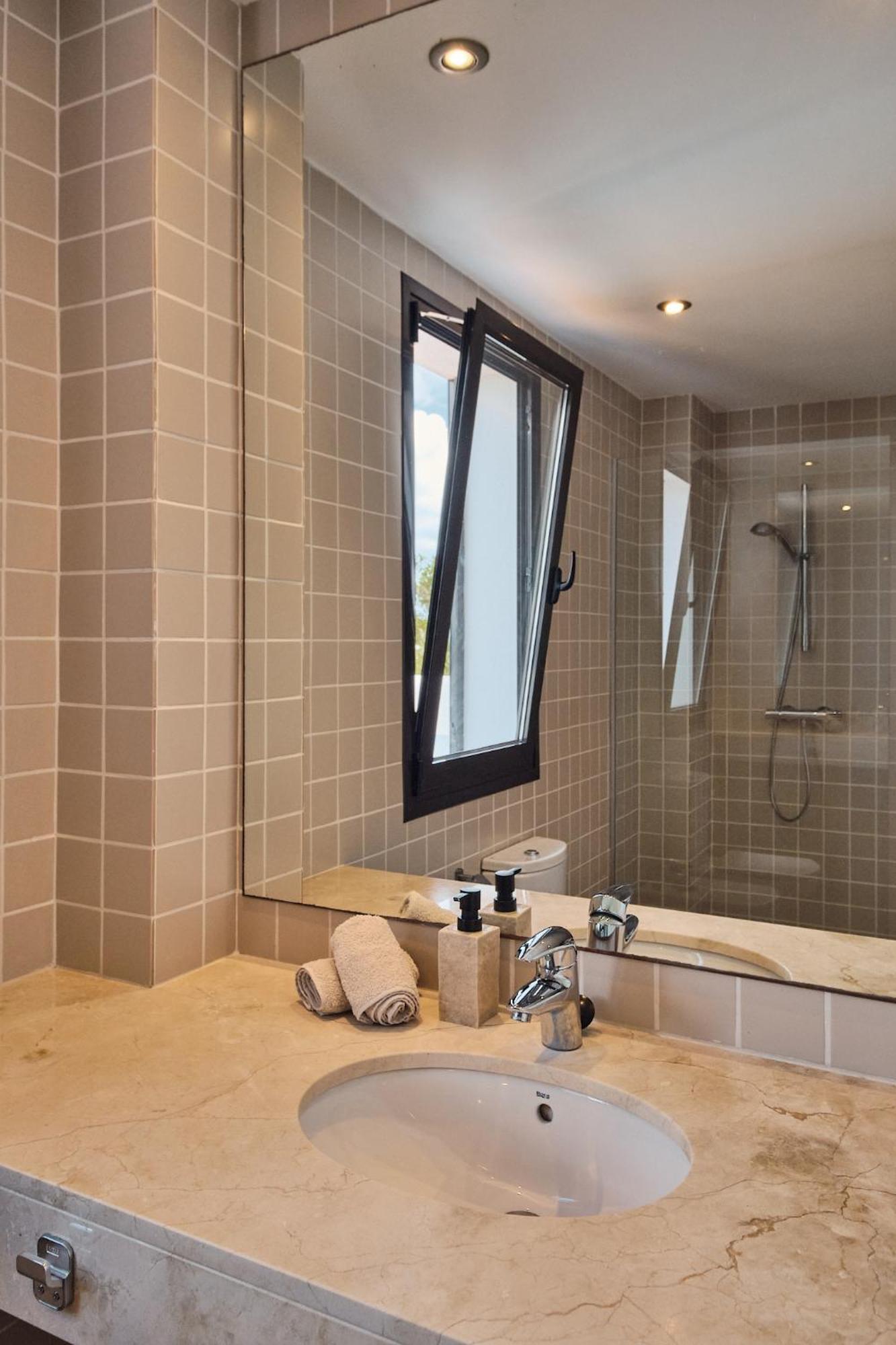Luxe Met Privezwembad - Sant Antoni View - Oasis * Sant Antoni de Portmany
