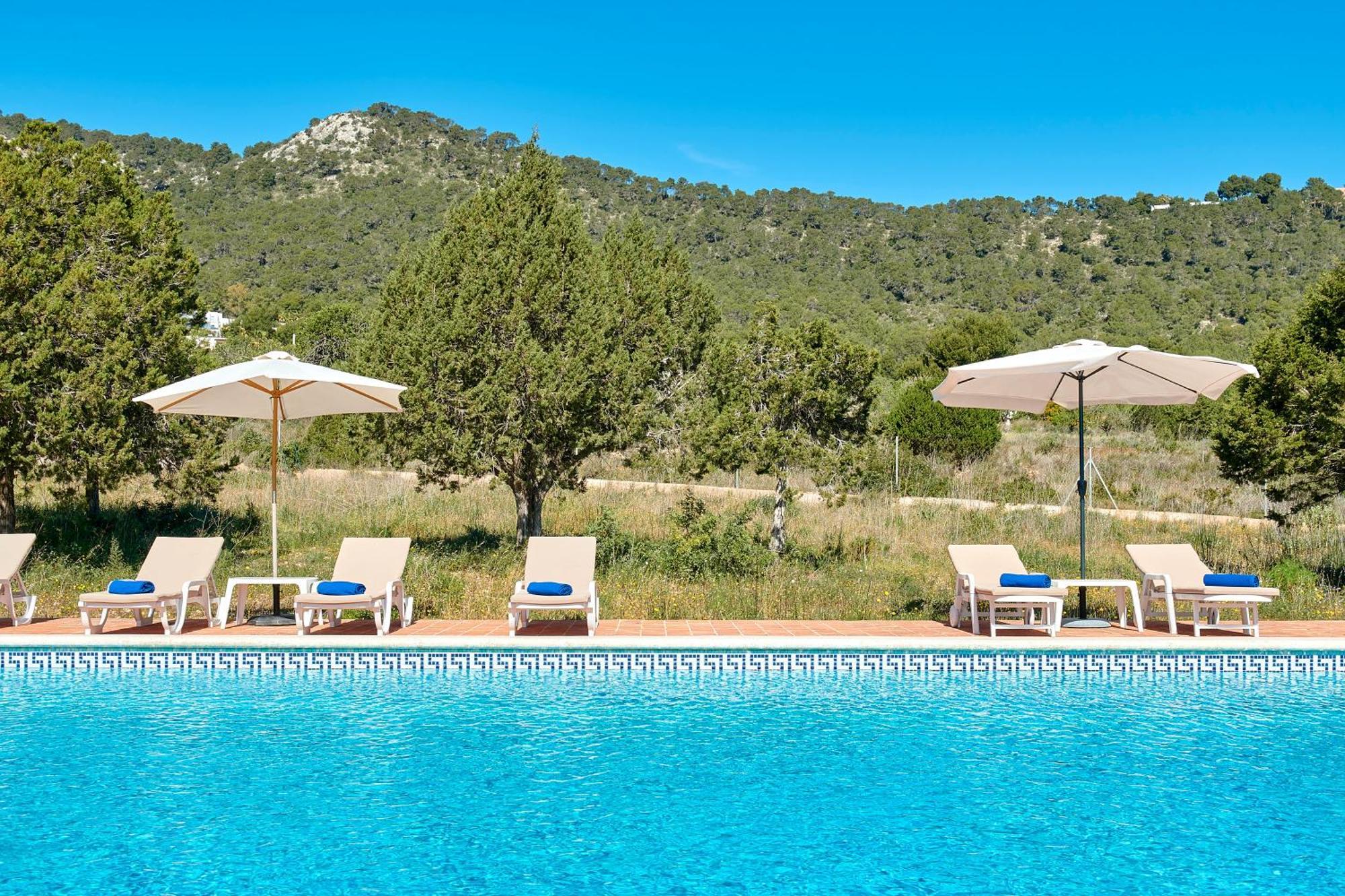 Roca Villa Es Cubells