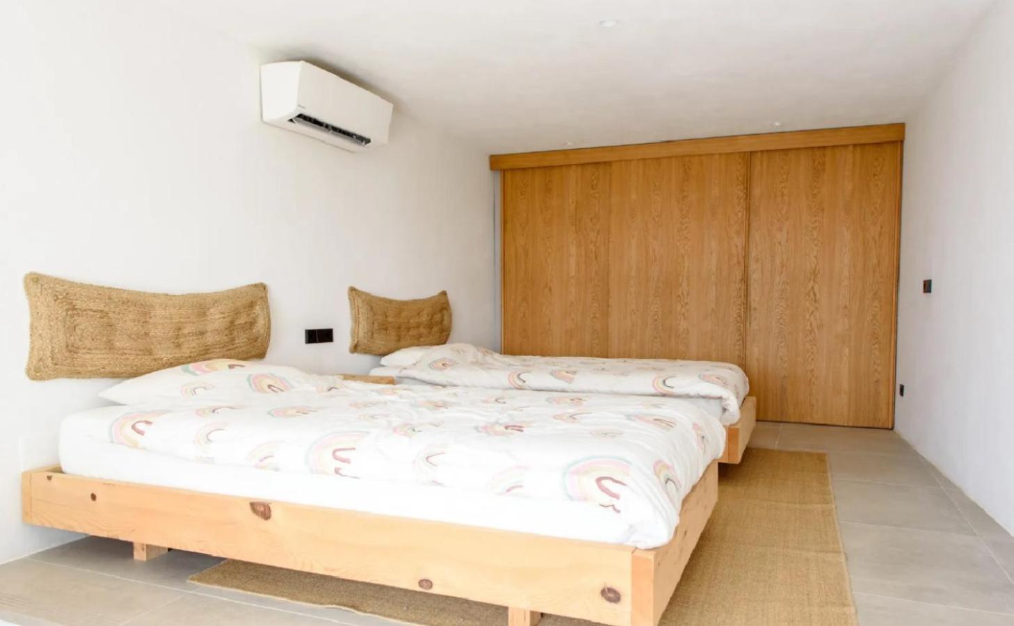 Casa Adel Villa
