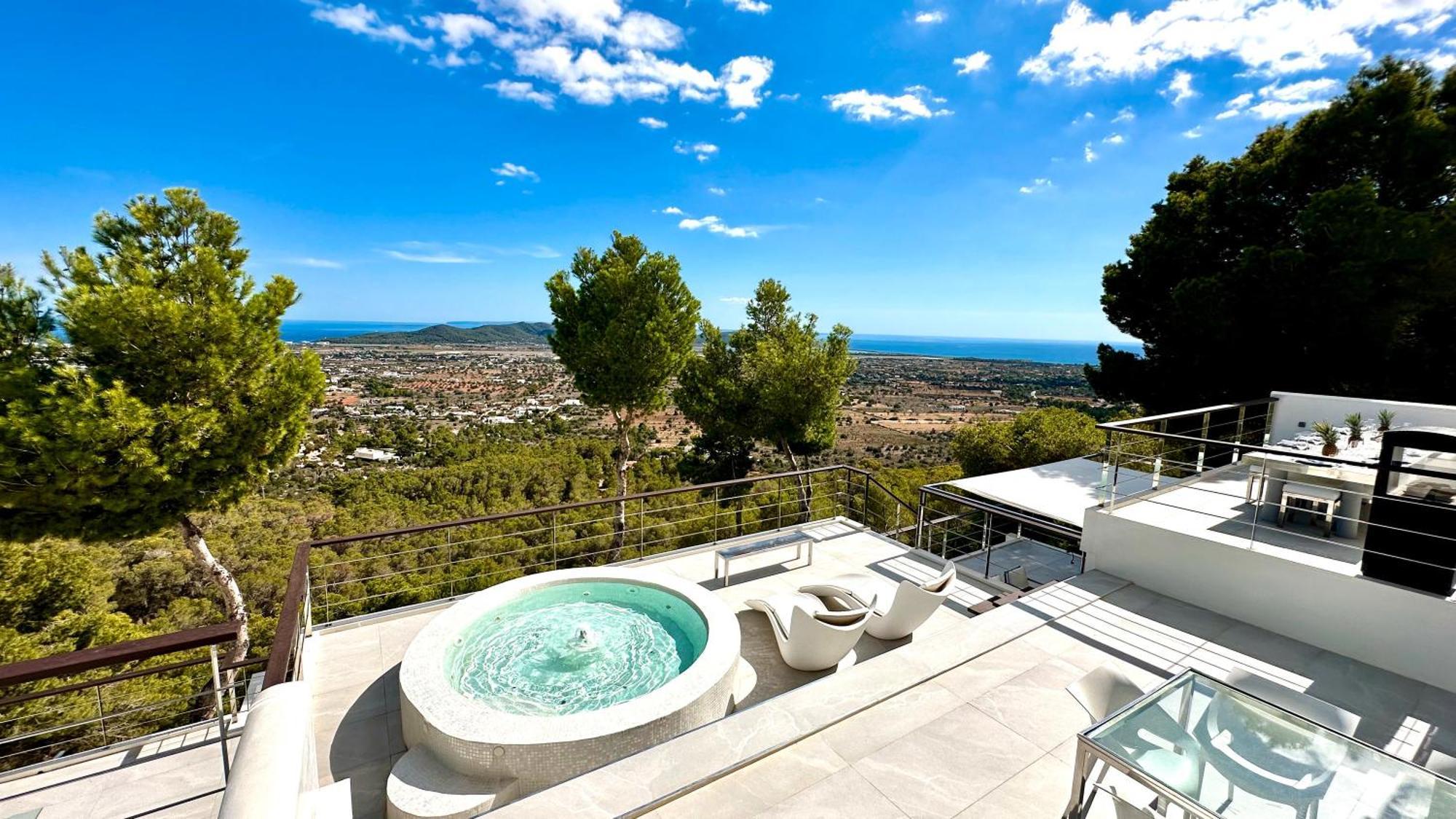 Roca Ibiza Villa