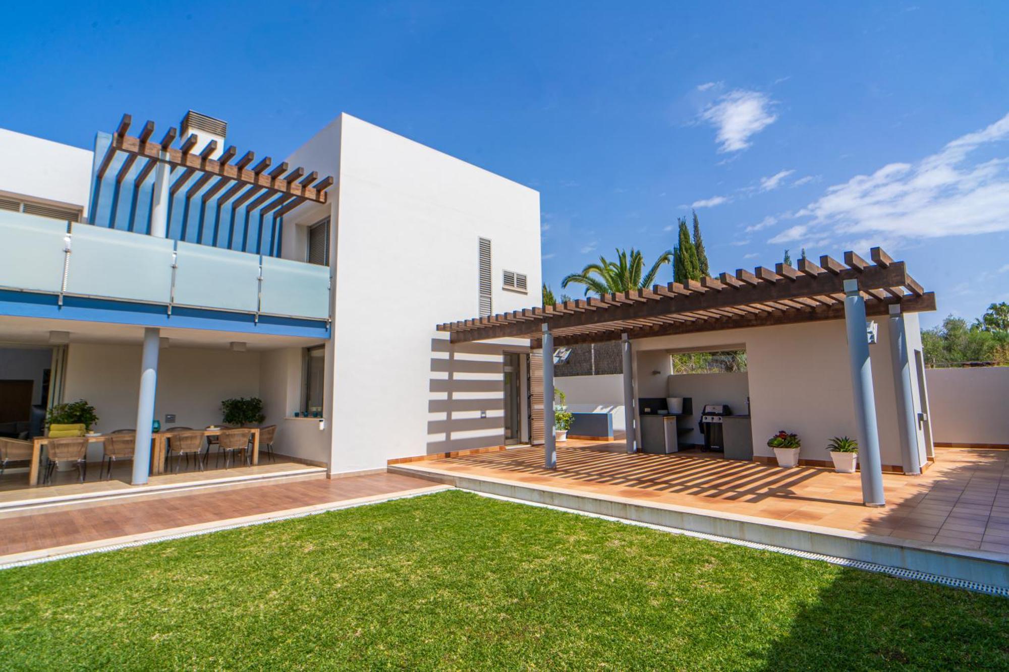 Purpura Panoramic Villa *