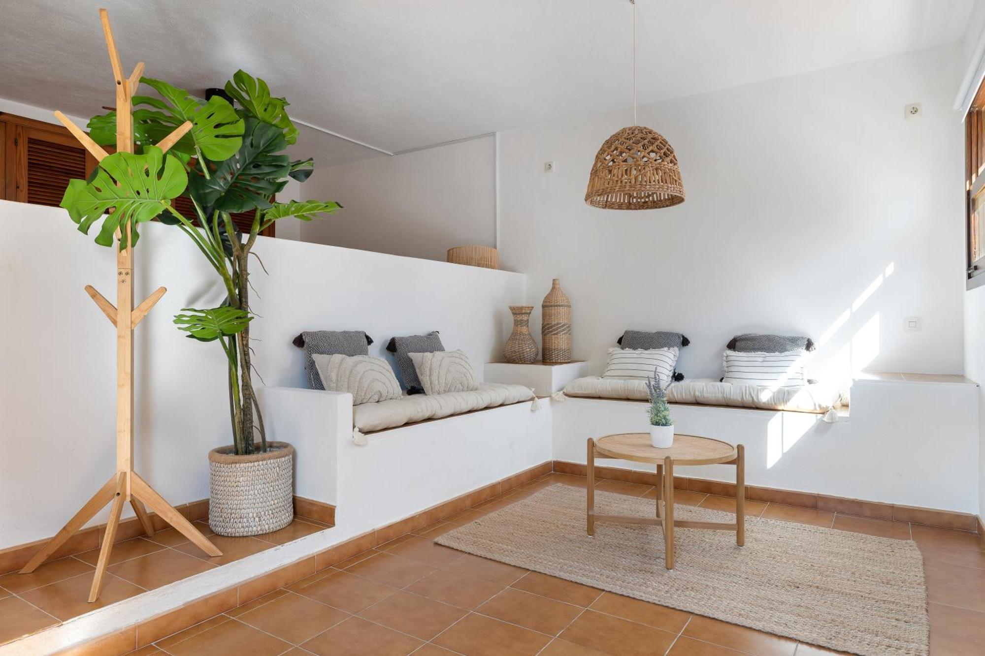 Ferienhaus Casa Four Charming Ibiza With Sea View!