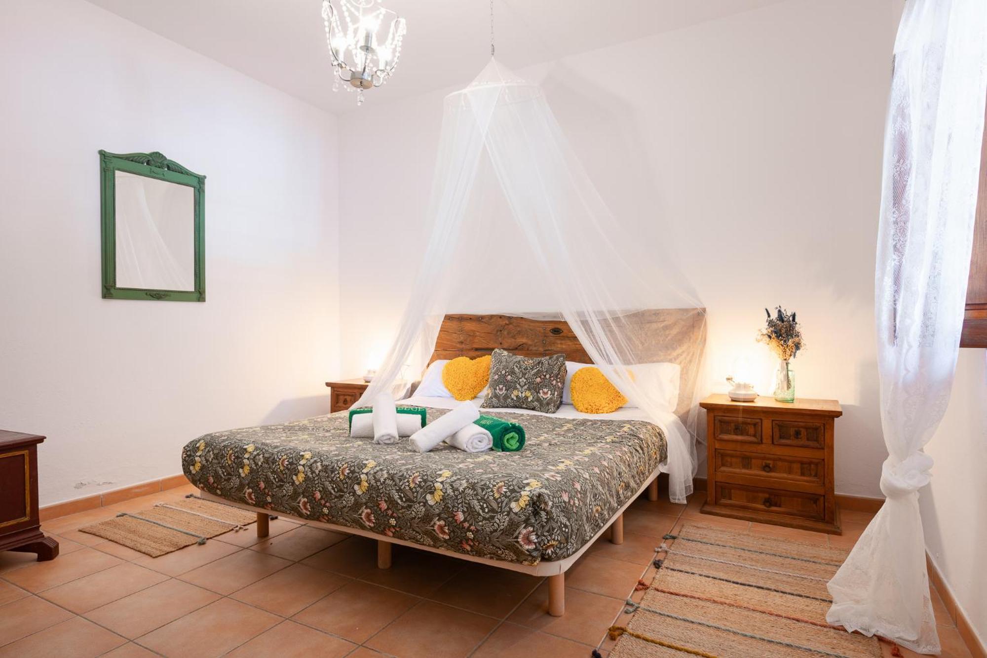New! Torres Santa Eularia des Riu