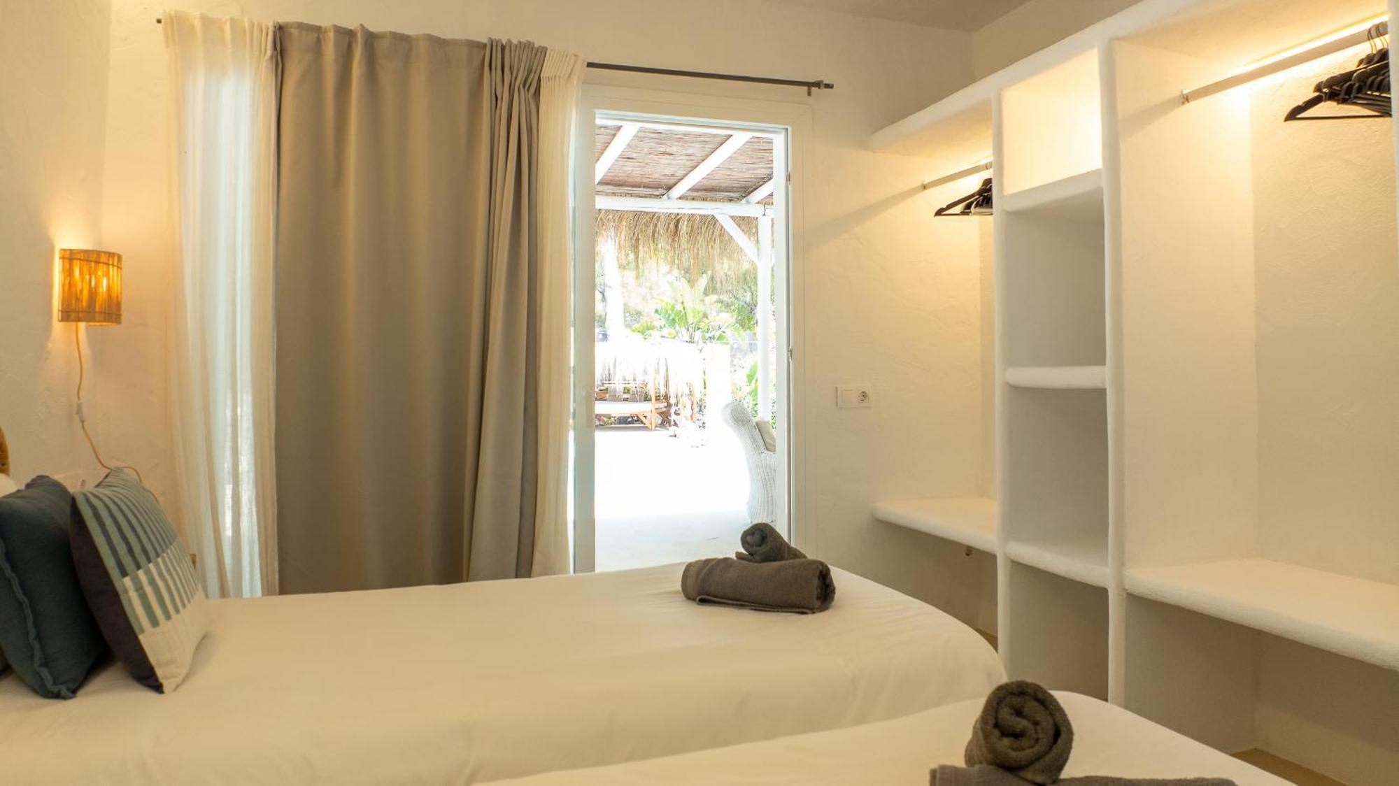 Clara Ibiza Villa Santa Eulalia del Río