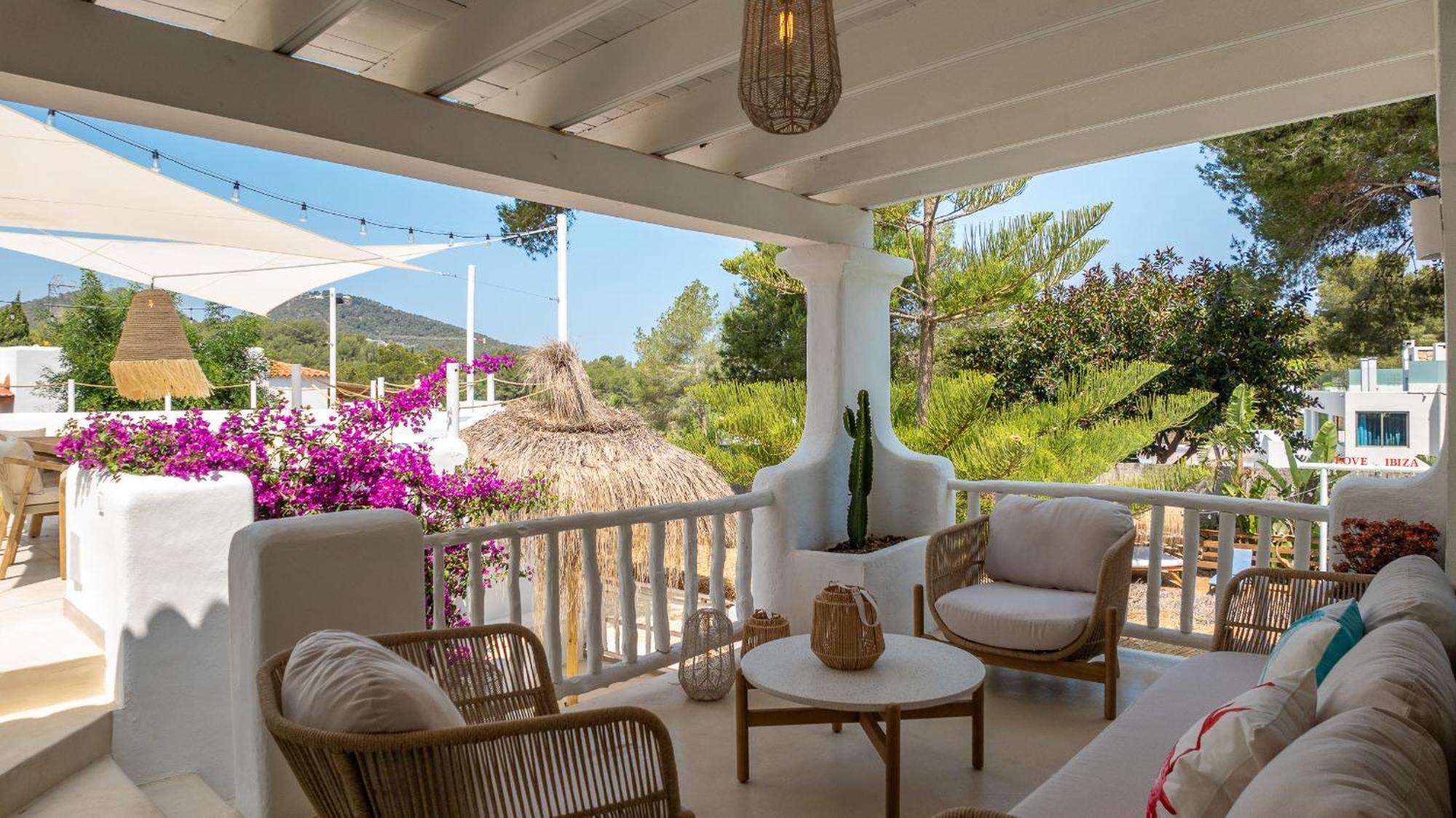 Clara Ibiza Villa Santa Eulalia del Río