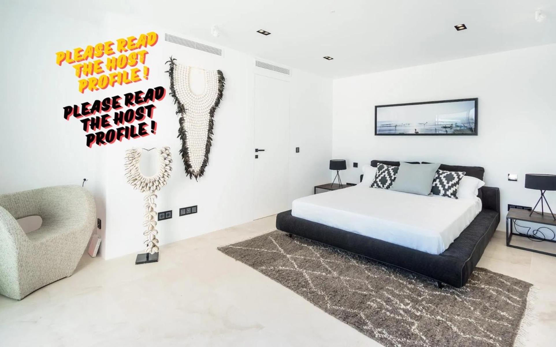Luxxuryy Ibiza With Pool Holiday home