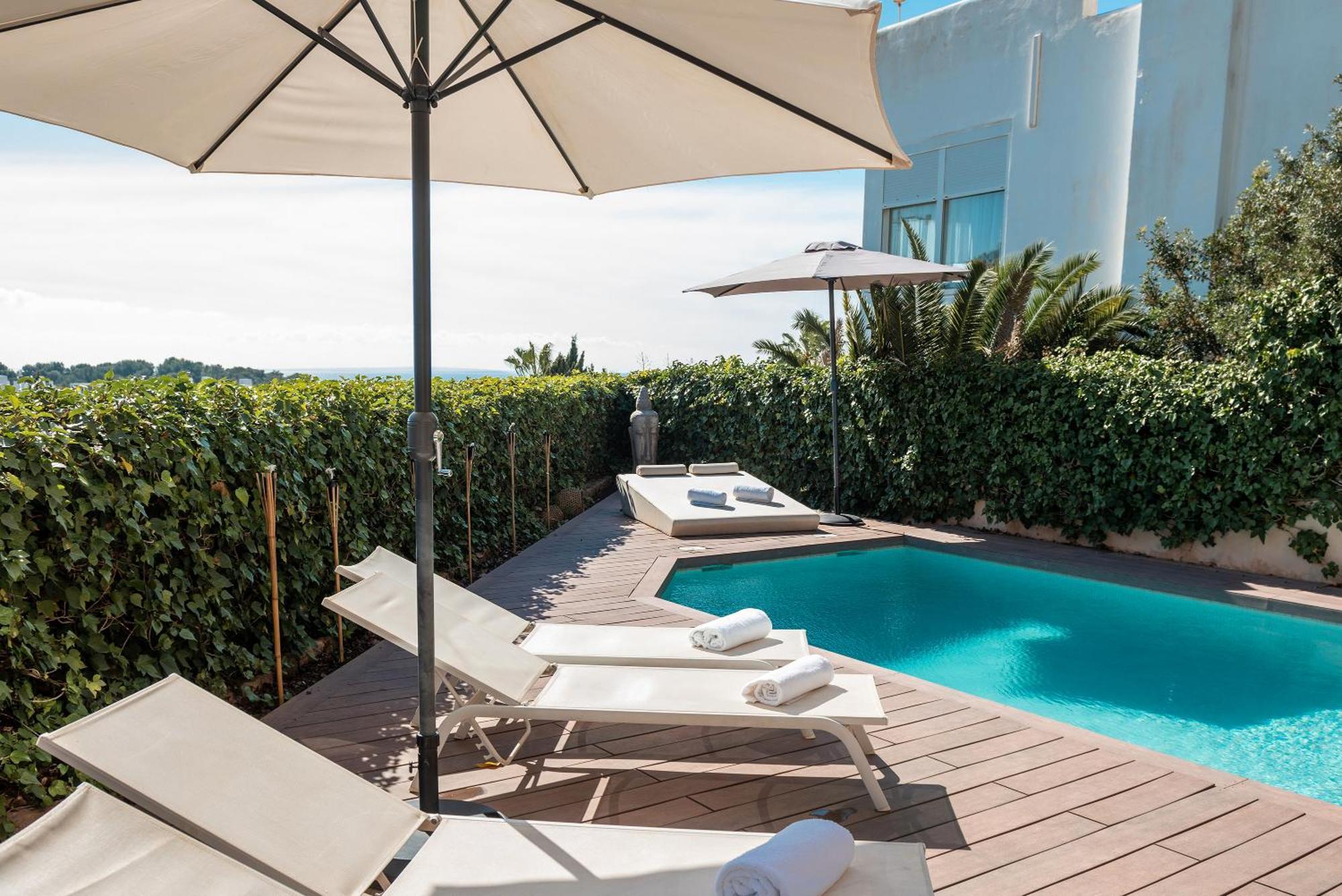 Villa Luxury With Pool And Seaview