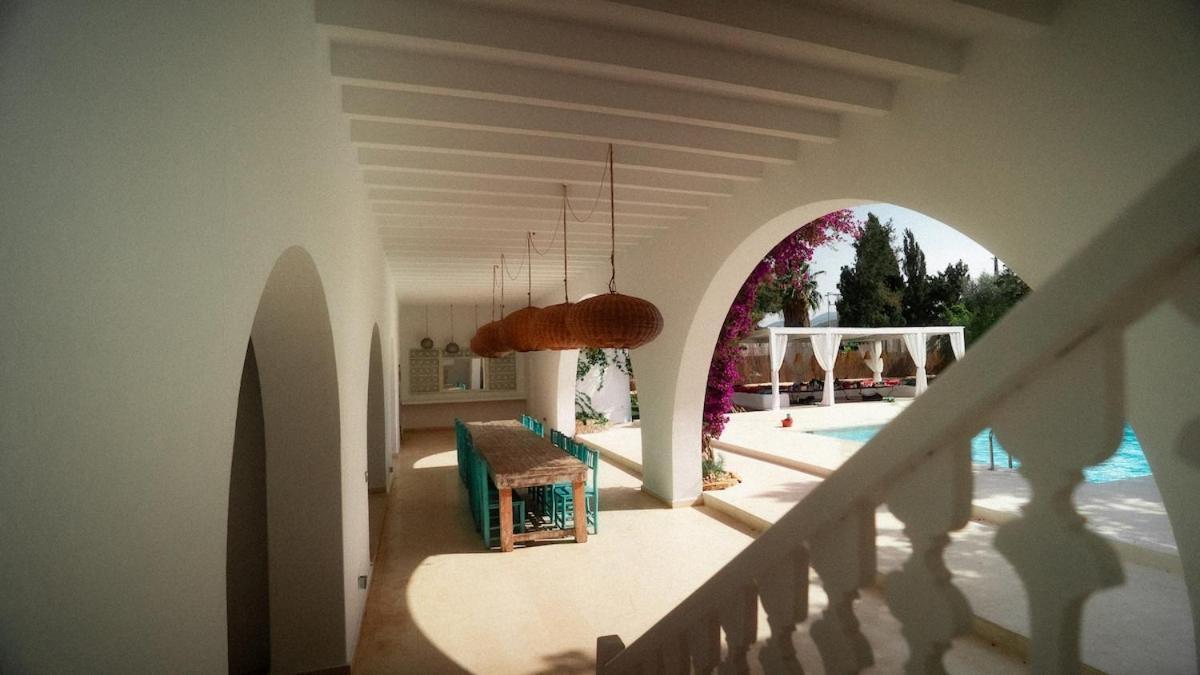 Ocean - Sunset Villa