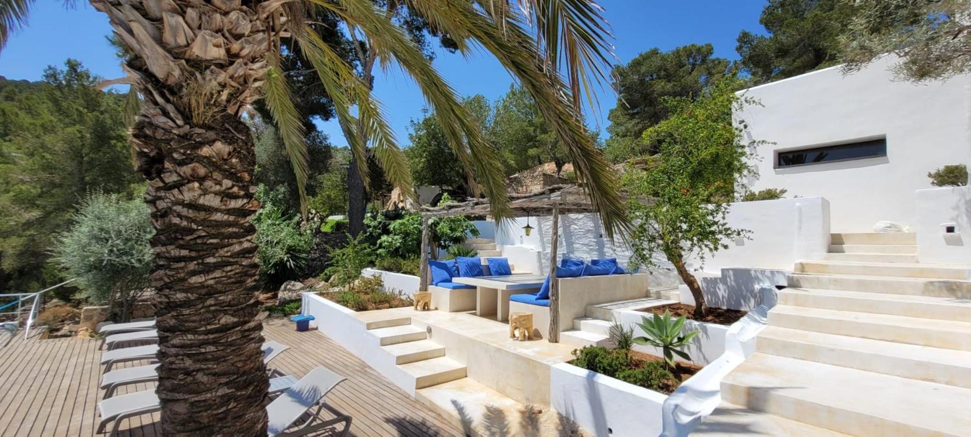 Designed Comfort Hilltop Licence Et0447e Villa *