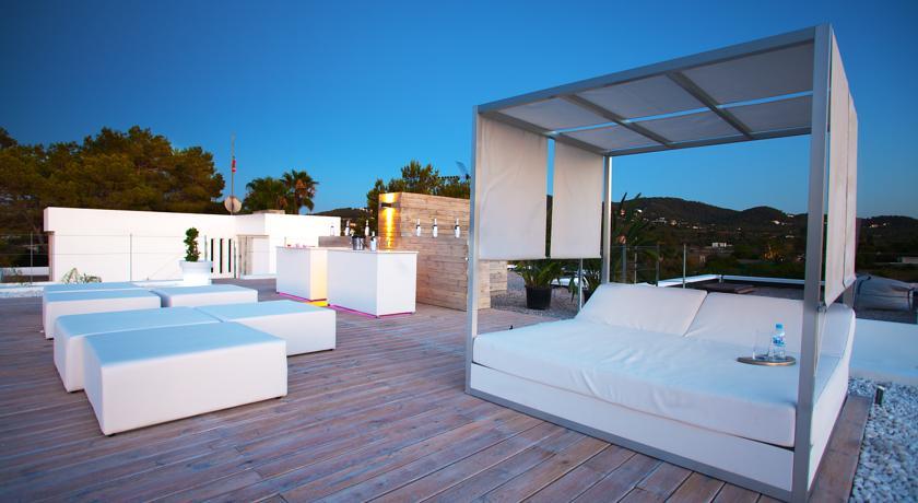 White Island Dream Villa