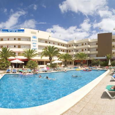 Bahia De San Antonio 2*