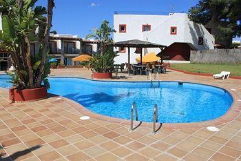 Apartahotel Del Sol Santa Eulária des Riu