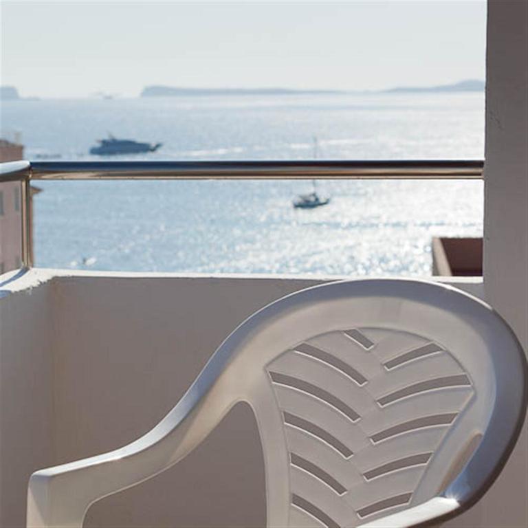El Moro Apartment *