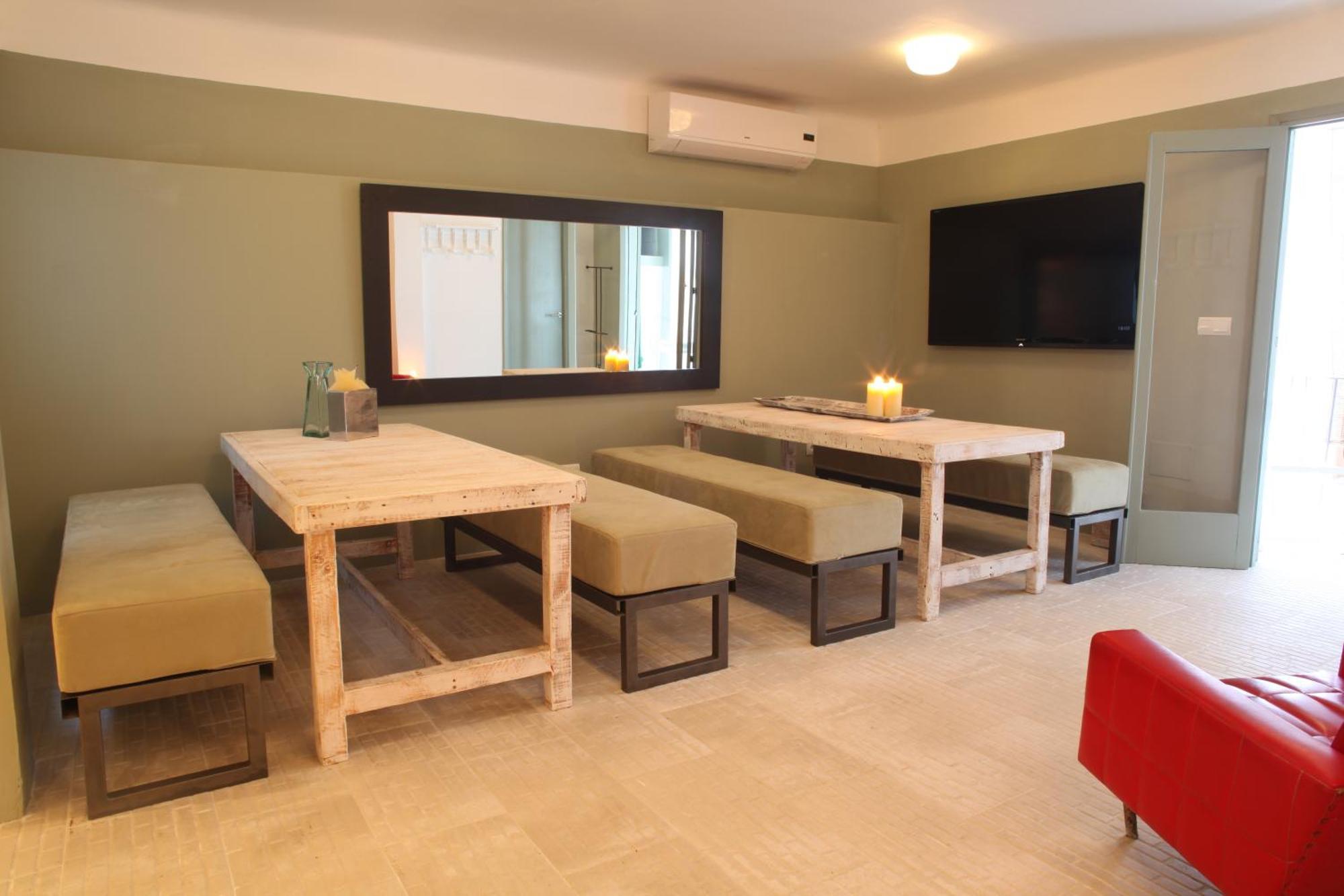 Juanita Guest house 3*
