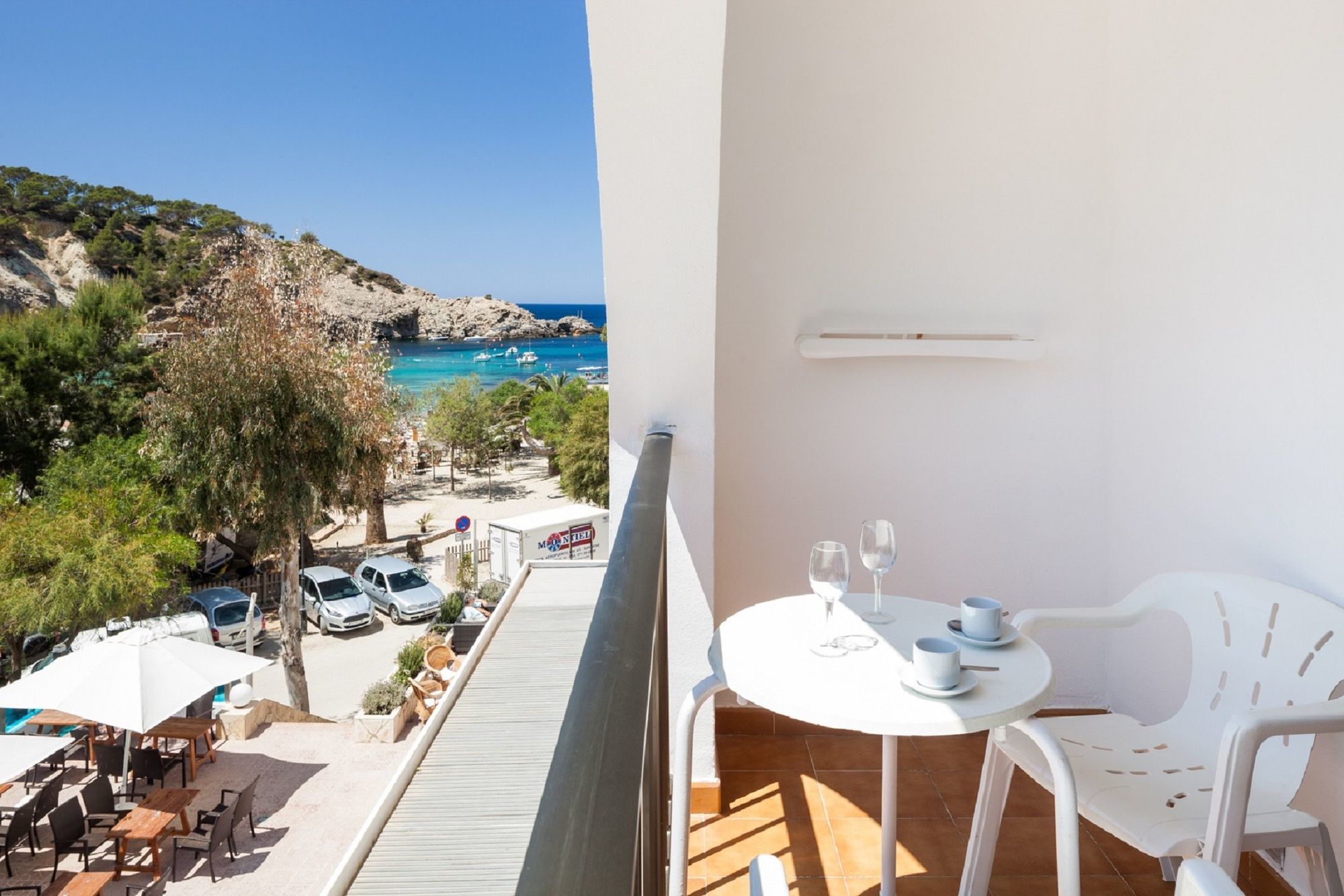 Aparthotel Puerto Cala Vadella 2*