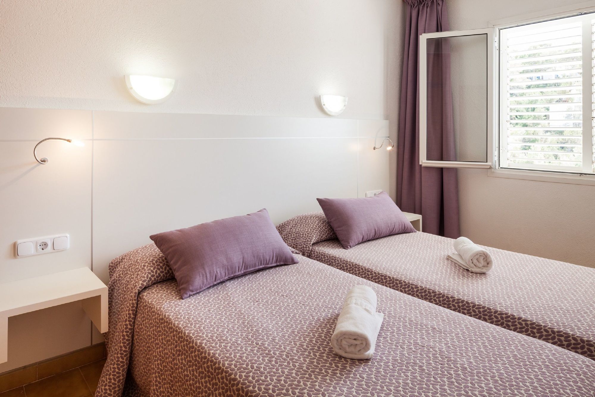 Puerto Cala Vadella Aparthotel Cala Vadella (Ibiza)