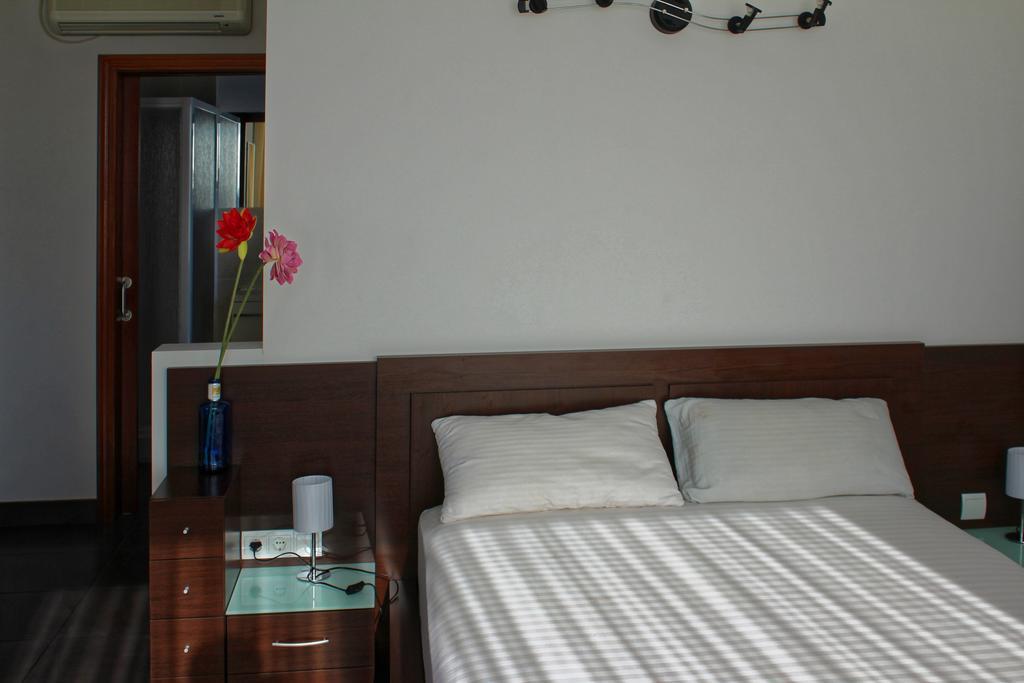 Can Burgos Villa *