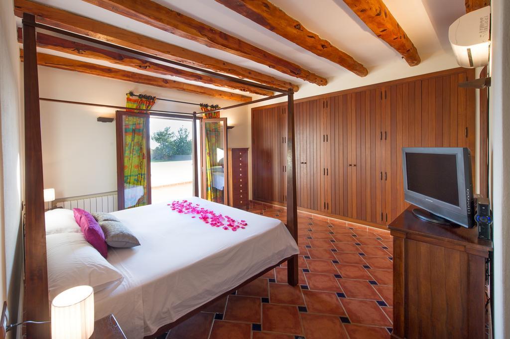Casa Carla Can Furnet