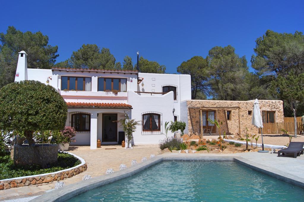 Bed & Breakfast Can Bliss Cala Llenya (Ibiza)