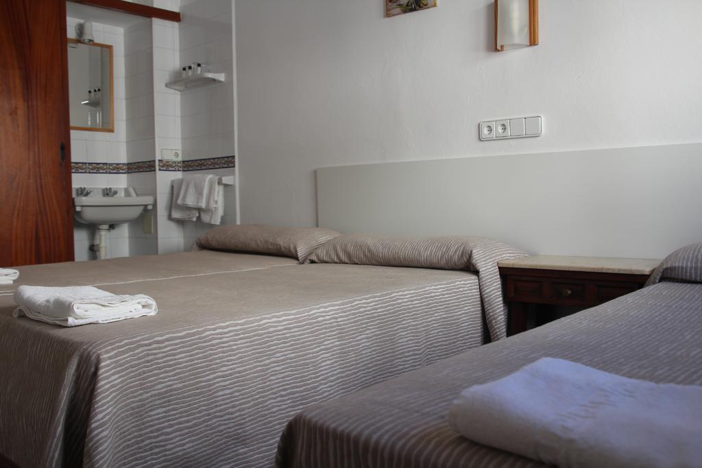 Nieves * Ibiza-Stadt