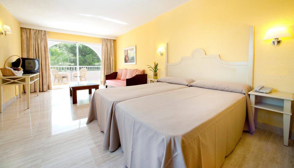 Hotel Grupotel Ibiza - Adults Only 4*