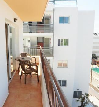 Hotel Avenida - Mc 3*