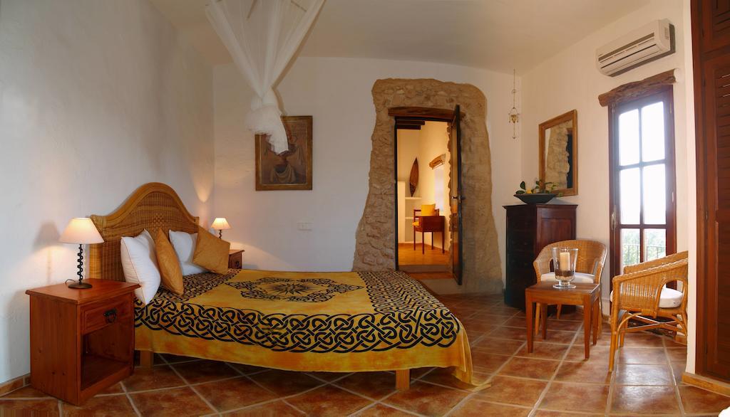 Finca La Colina Santa Eulalia del Río