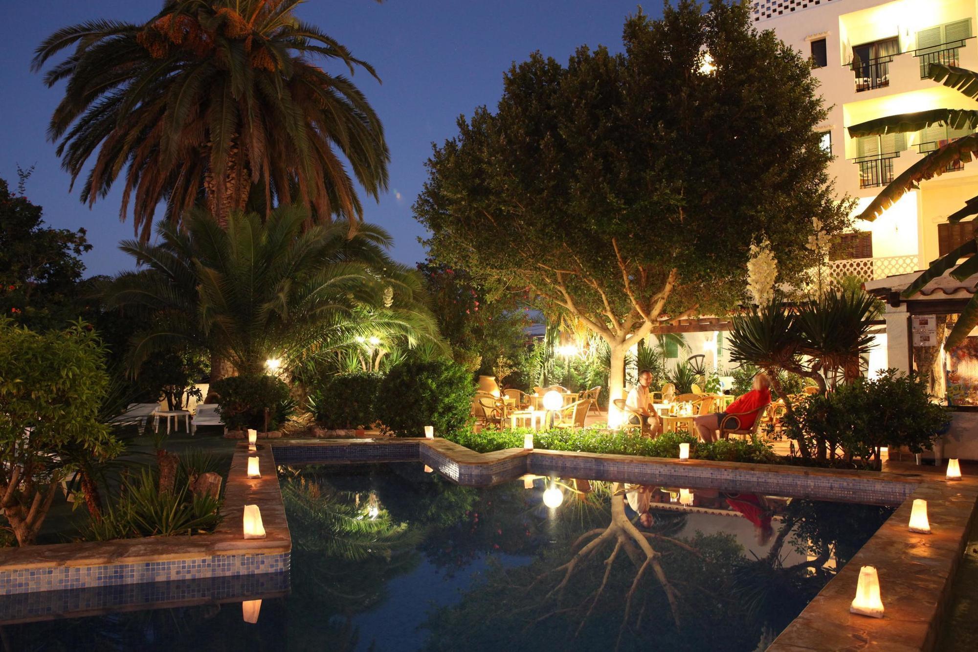 Hotel Azuline Galfi
