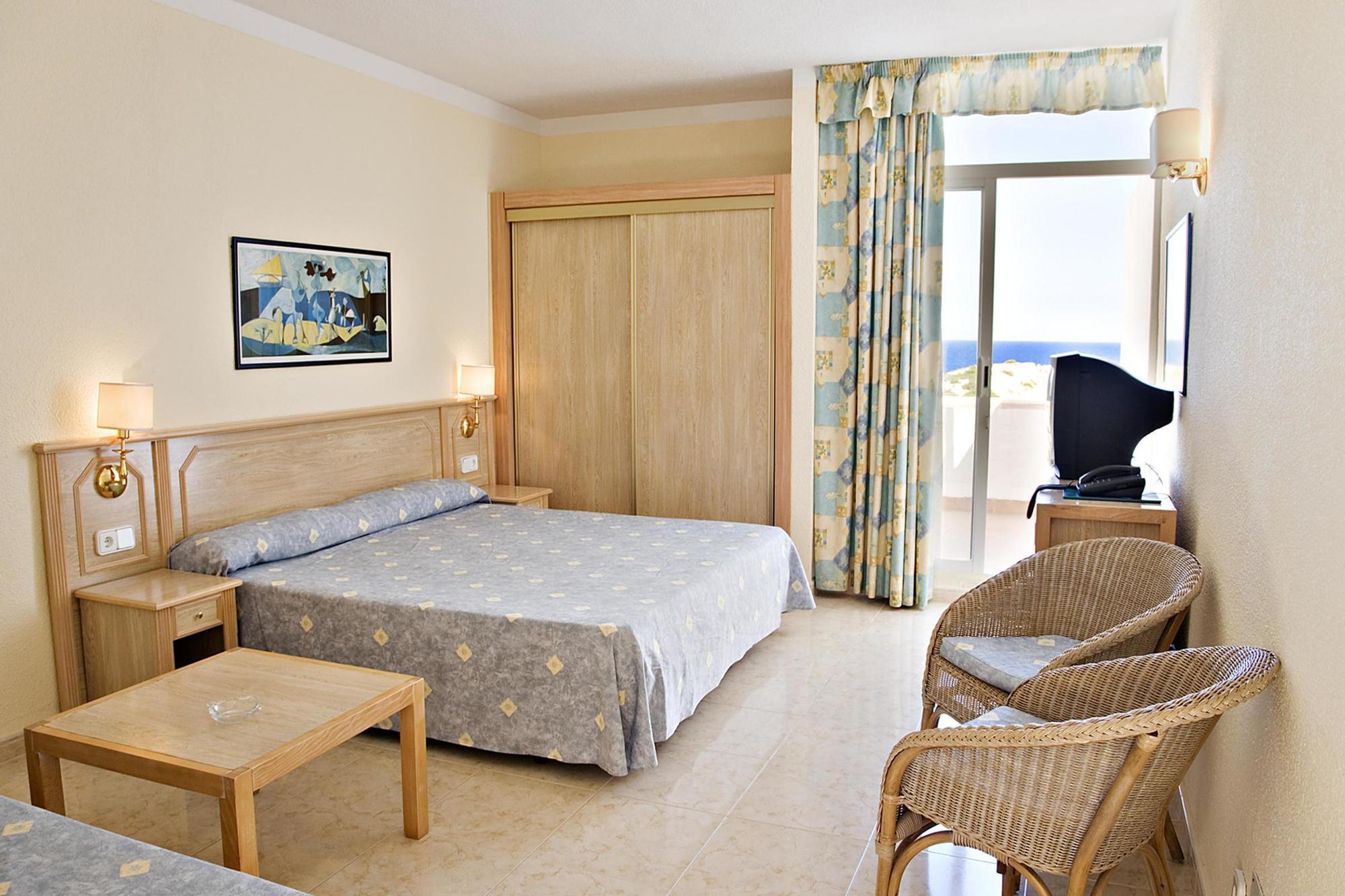 Hotel Barcelo - Adults Only Portinatx
