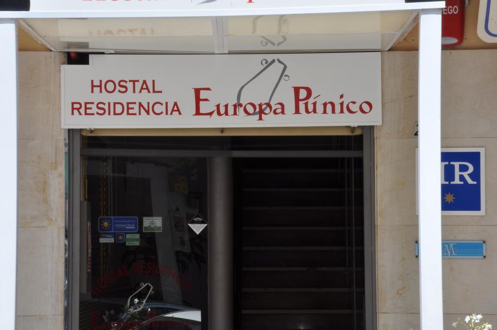 Gasthuis Residencia Europa Punico *