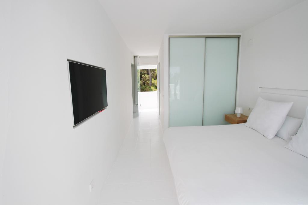 Thesuites Ibiza Isla Blanca Na Xamena