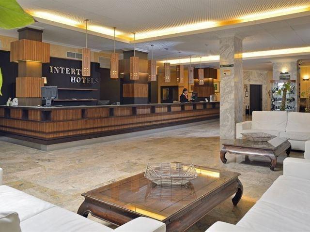 Leonardo Ibiza Santa Eulalia *