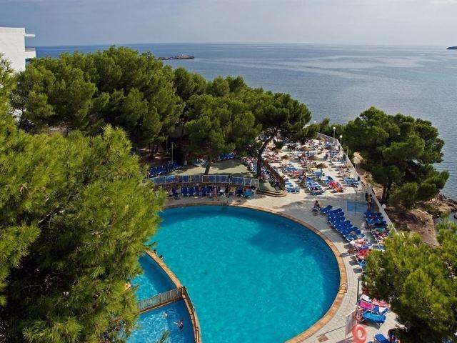 Leonardo Ibiza Santa Eulalia * Es Canar (Ibiza)
