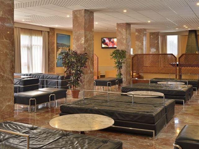 Leonardo Ibiza Santa Eulalia * Es Canar (Ibiza)
