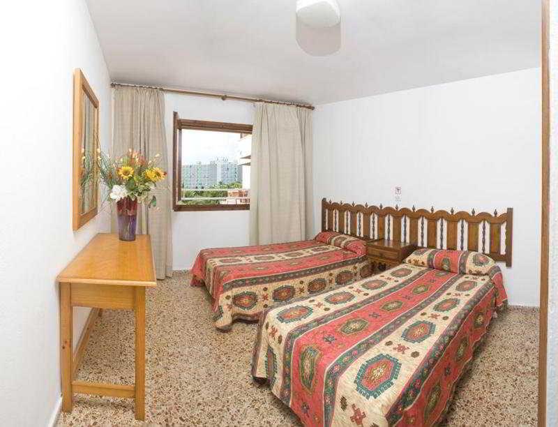 Poseidon Ii 5* Ibiza Town