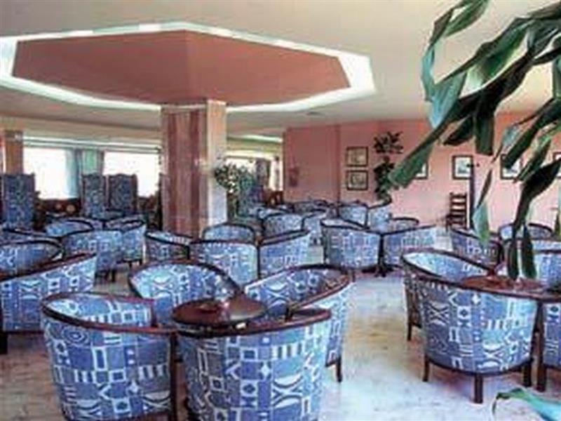 Sirenis Seaview Country Club *