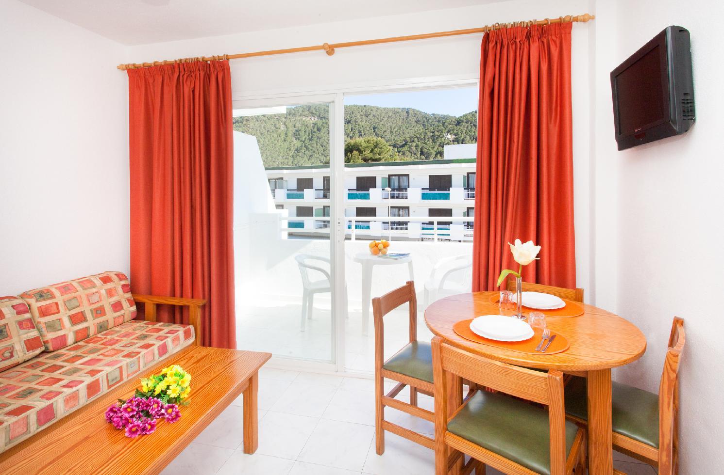 Typic Oasis Sa Tanca Hotel
