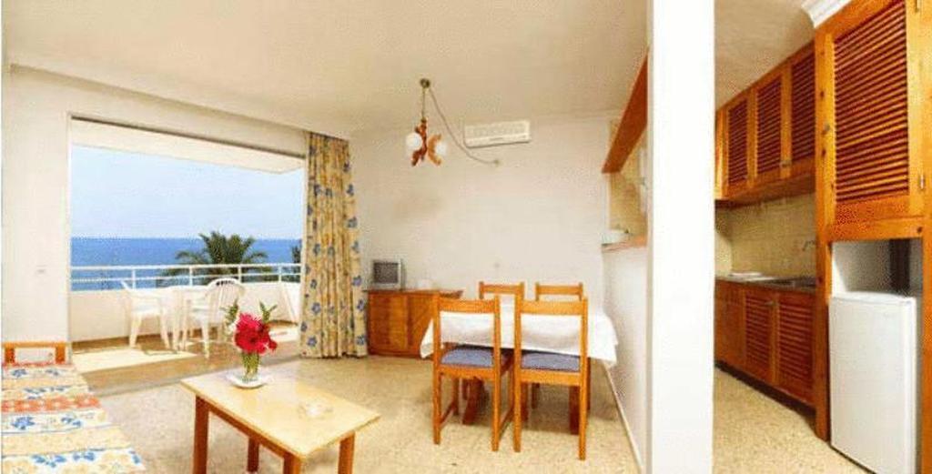 Line Bon Sol - Ab Group Aparthotel Playa d'en Bossa