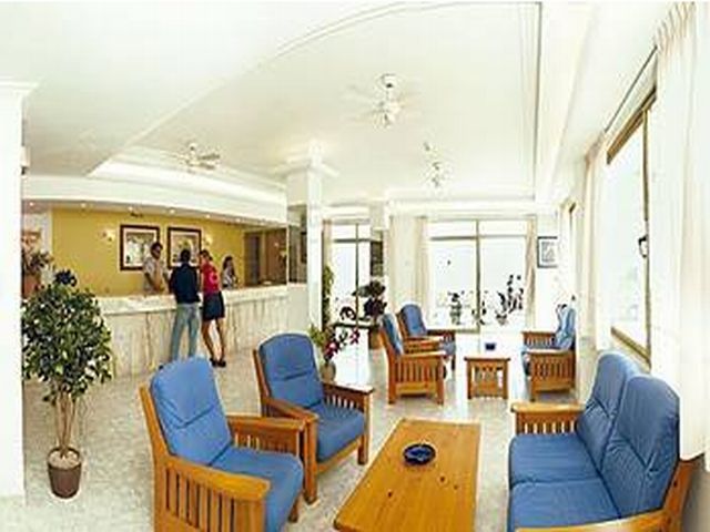 Vibra Tropical Garden Apartment