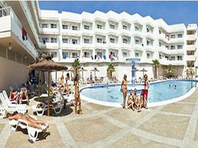 Vibra Tropical Garden Apartment Figueretas