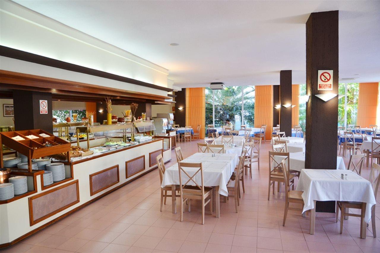 Azuline Pacific Hotel 3*